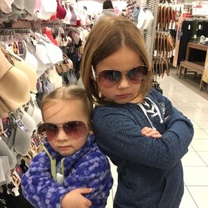 Meet your Posher, Beth